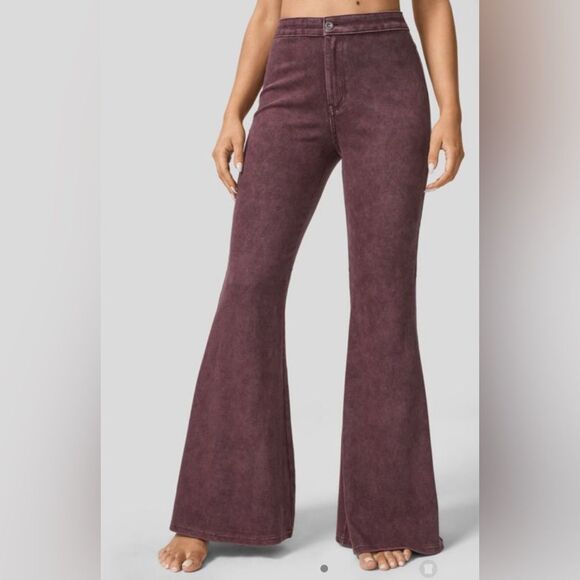 HALARA Women's Wide Leg Jeans in Rich Maroon - Picture 4 of 16